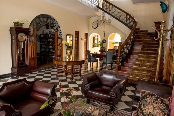 Hotel Don Alfonso in Pereira