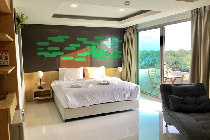 Room 9 of 69