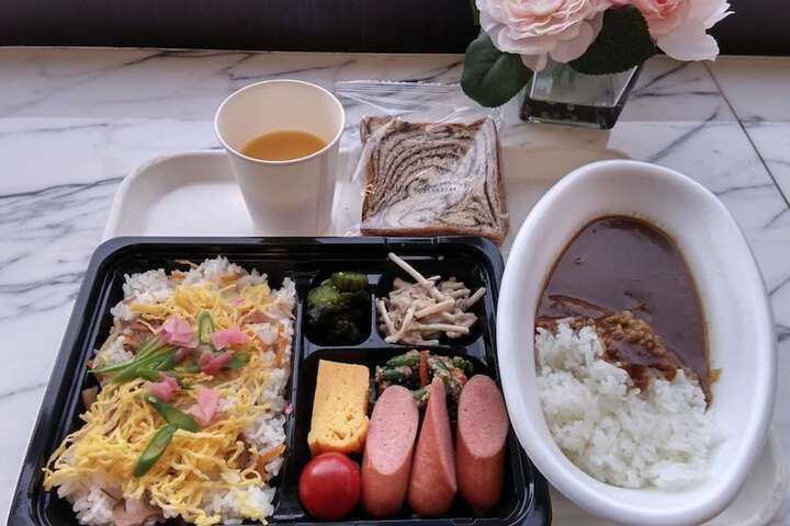 Breakfast/Coffee Service 33 of 44