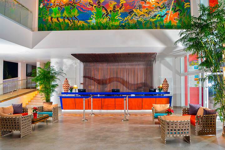 Hotel 3 of 98