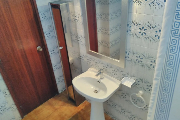Room 12 of 13