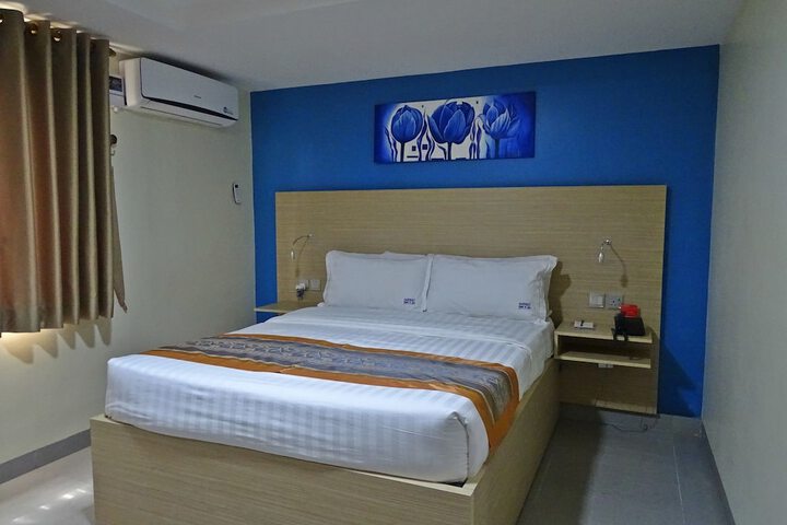 Room 14 of 117