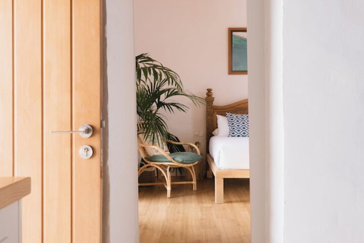 Room 14 of 107