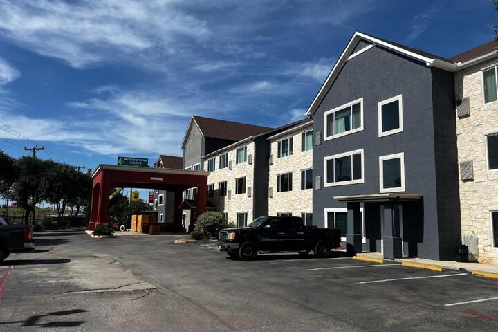 Exterior Photo