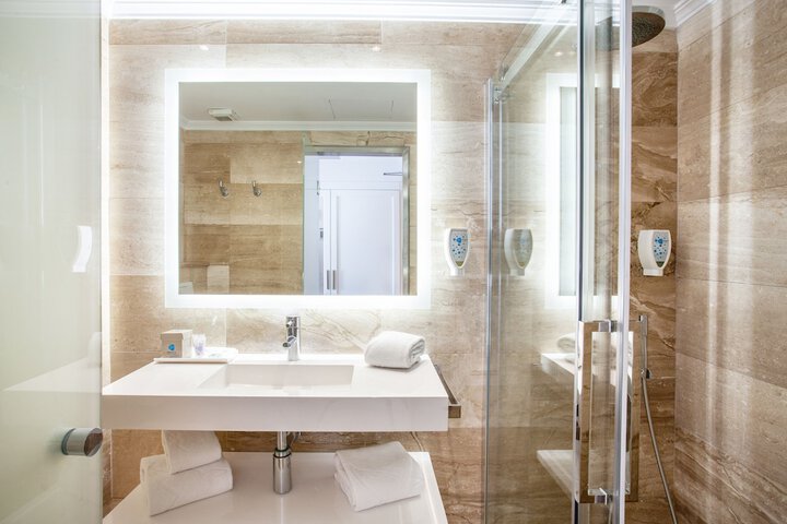 Bathroom Interior Photo
