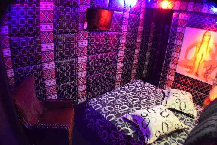 Room 14 of 139