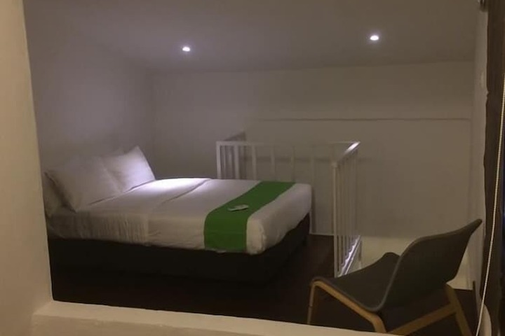 Room 26 of 53