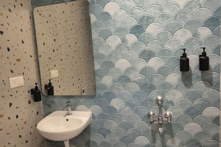 Room 5 of 5