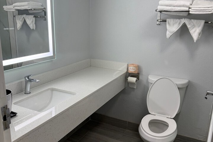 Room 18 of 20