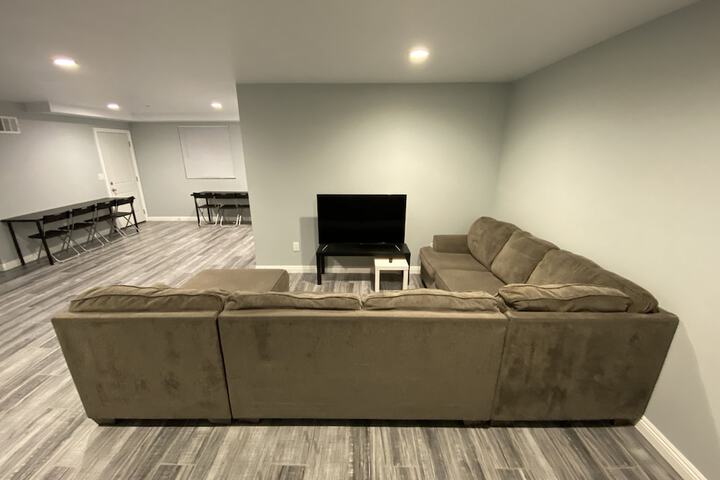 Room 3 of 12