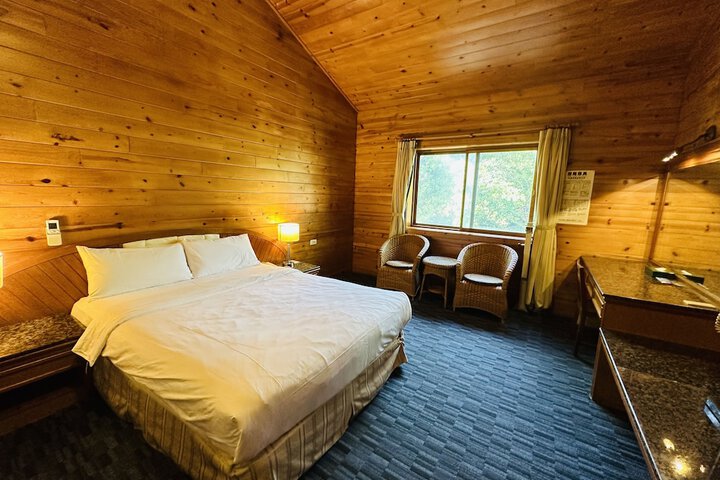 Room 4 of 59
