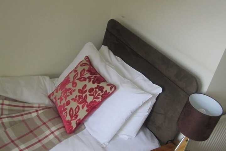 Room 18 of 38