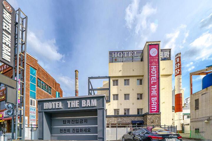 Geojedo Jangseungpo Hotel The Bam