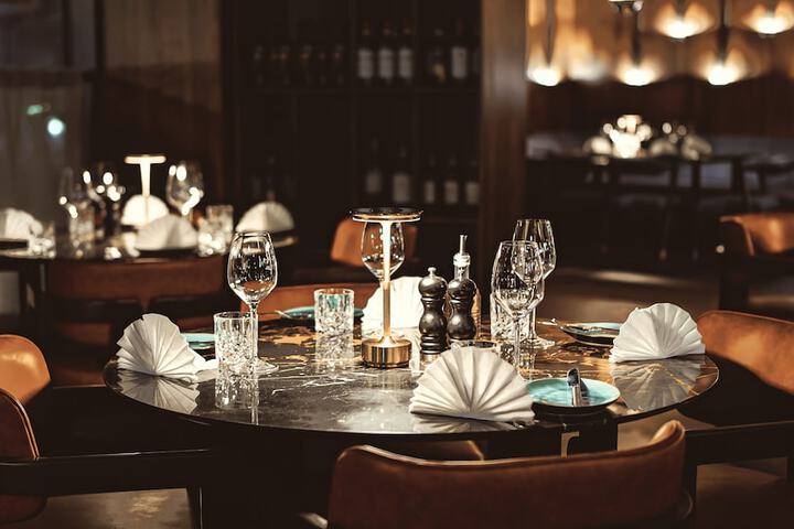 Dining 92 of 116
