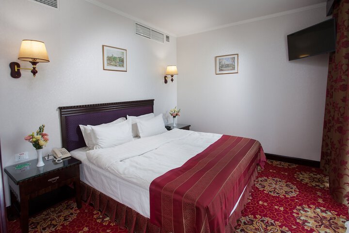 Room 15 of 70
