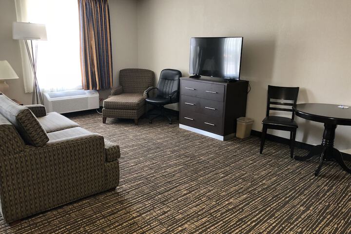 Room 27 of 78