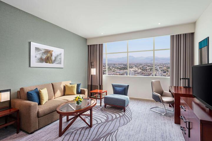 Room 32 of 64