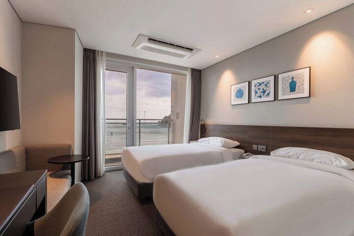 Room 21 of 60