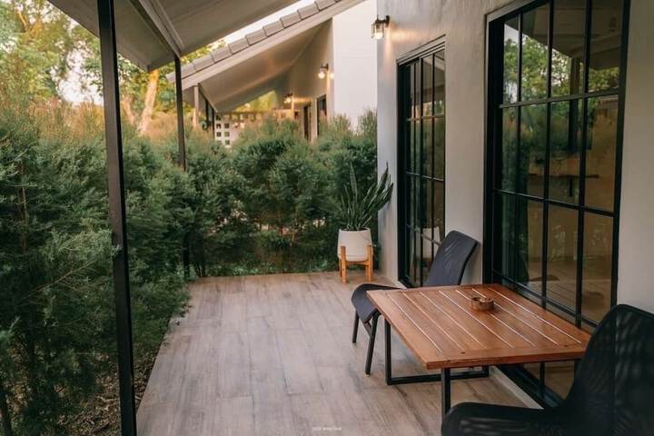 Terrace/Patio 24 of 33