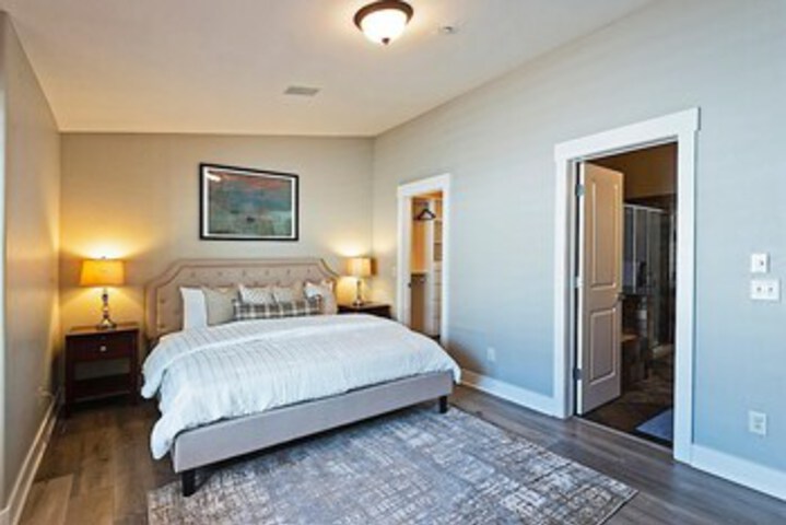 Room 27 of 30