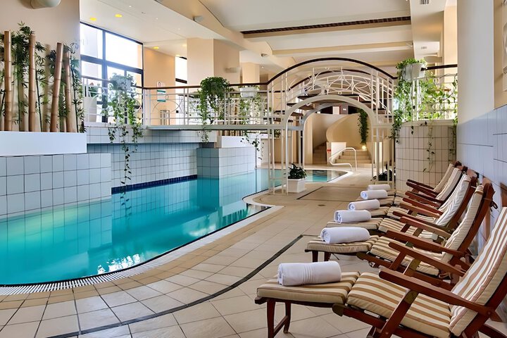 Pool 50 of 97