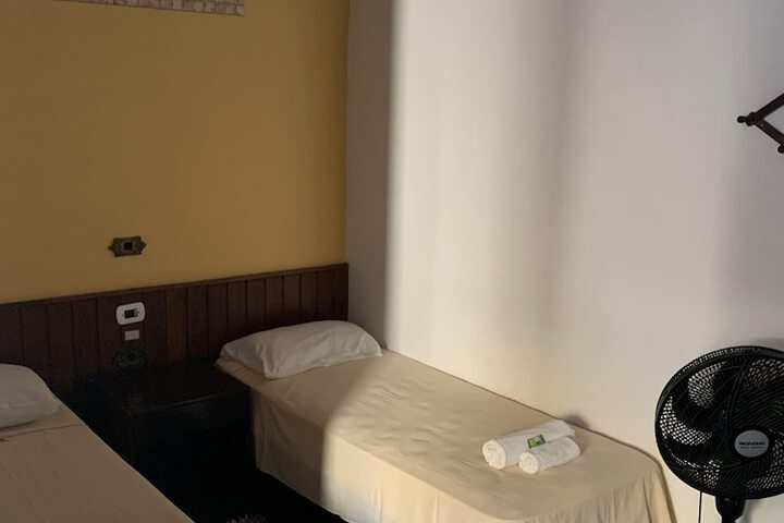 Room 12 of 31
