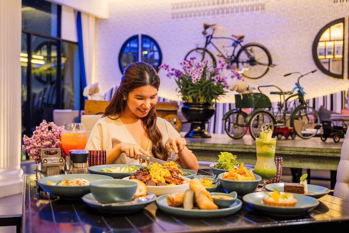 Dining 50 of 92