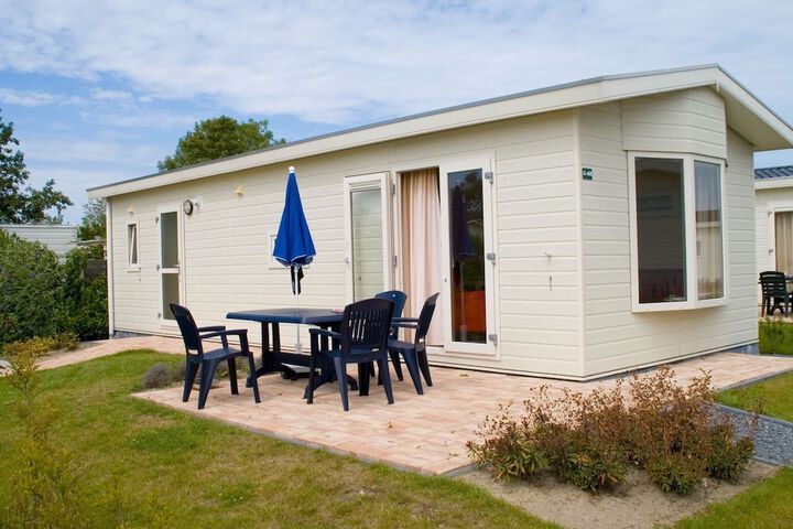 Cozy Chalet Near Beach at 600 m in Breskens