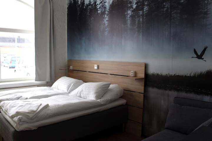 Room 19 of 42
