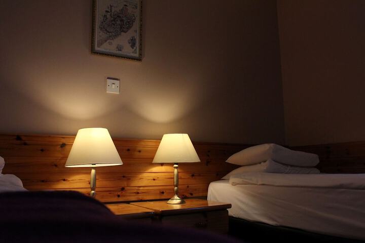 Room 20 of 112