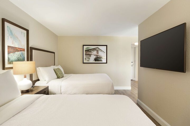 Room 20 of 62