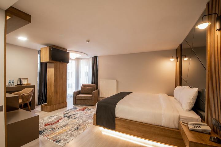 Room 4 of 54