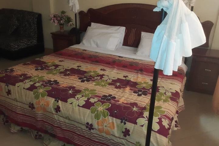 Room 13 of 14