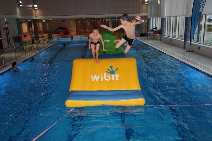 Pool 12 of 44