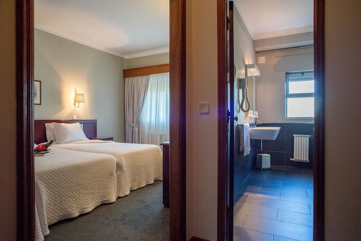 Room 14 of 43
