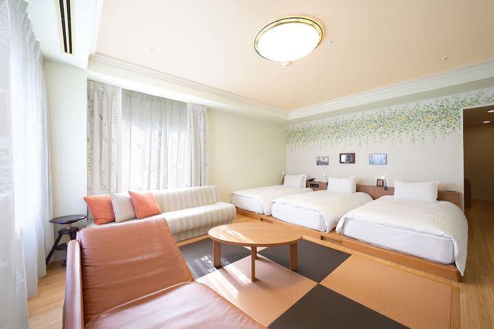 Room 26 of 121