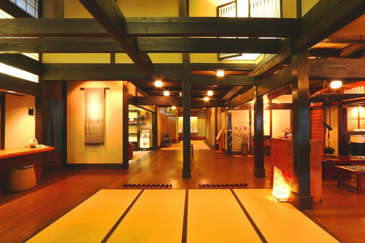 Hotel Interior 9 of 138