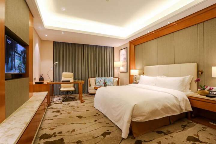 Room 15 of 45