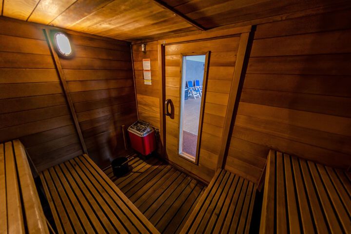 Health and Fitness 42 of 48