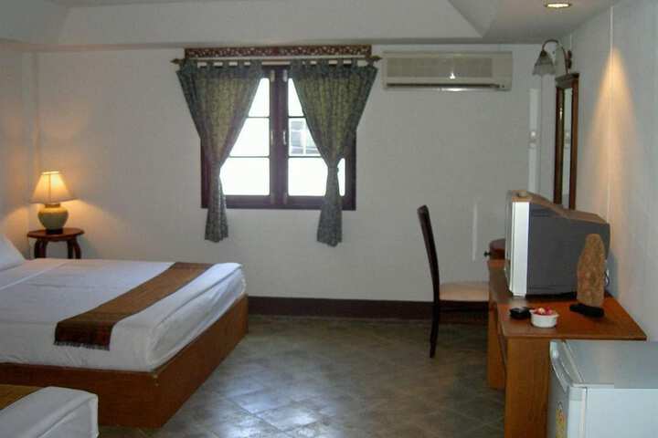Room 3 of 19