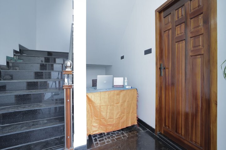 APK Farm House