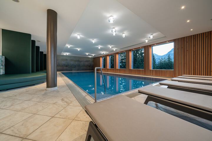 Pool 45 of 78