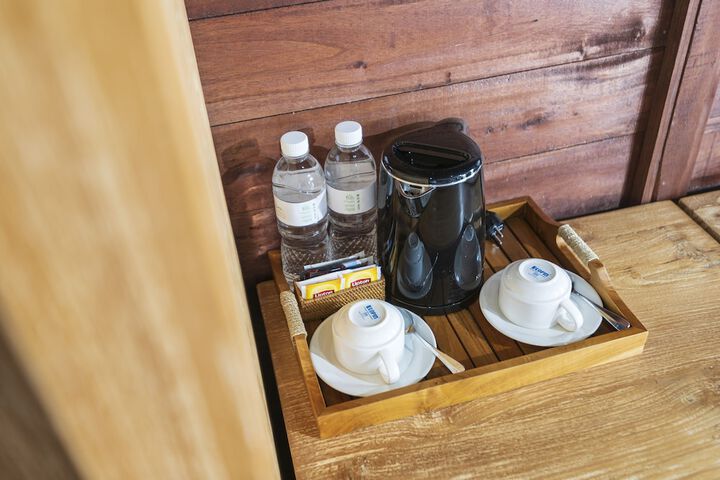 Breakfast/Coffee Service 13 of 42