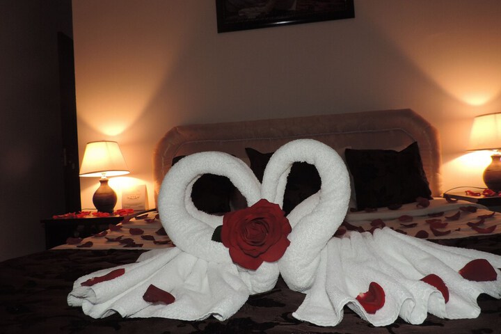 Room 4 of 66