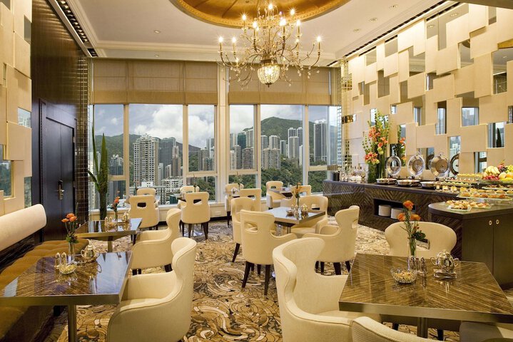 Dining 72 of 90
