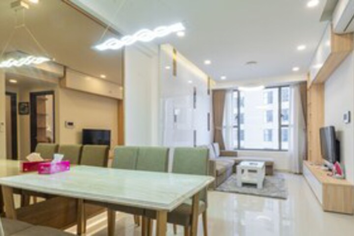 Room 42 of 155