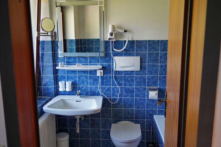 Room 20 of 62