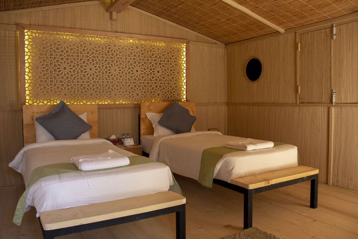 Room 4 of 26