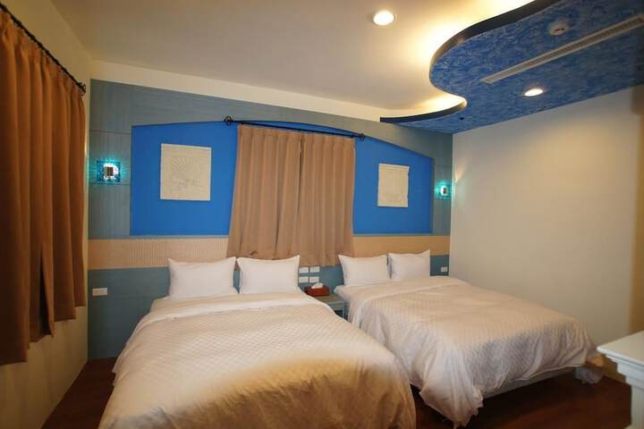 Room 19 of 37