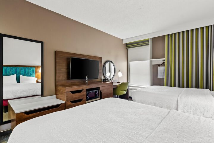 Room 15 of 46